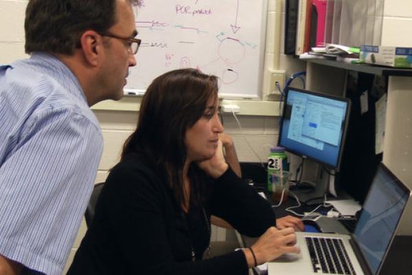 Kelly Wrighton (right) with Sandy Shew in the Wrighton Laboratory 